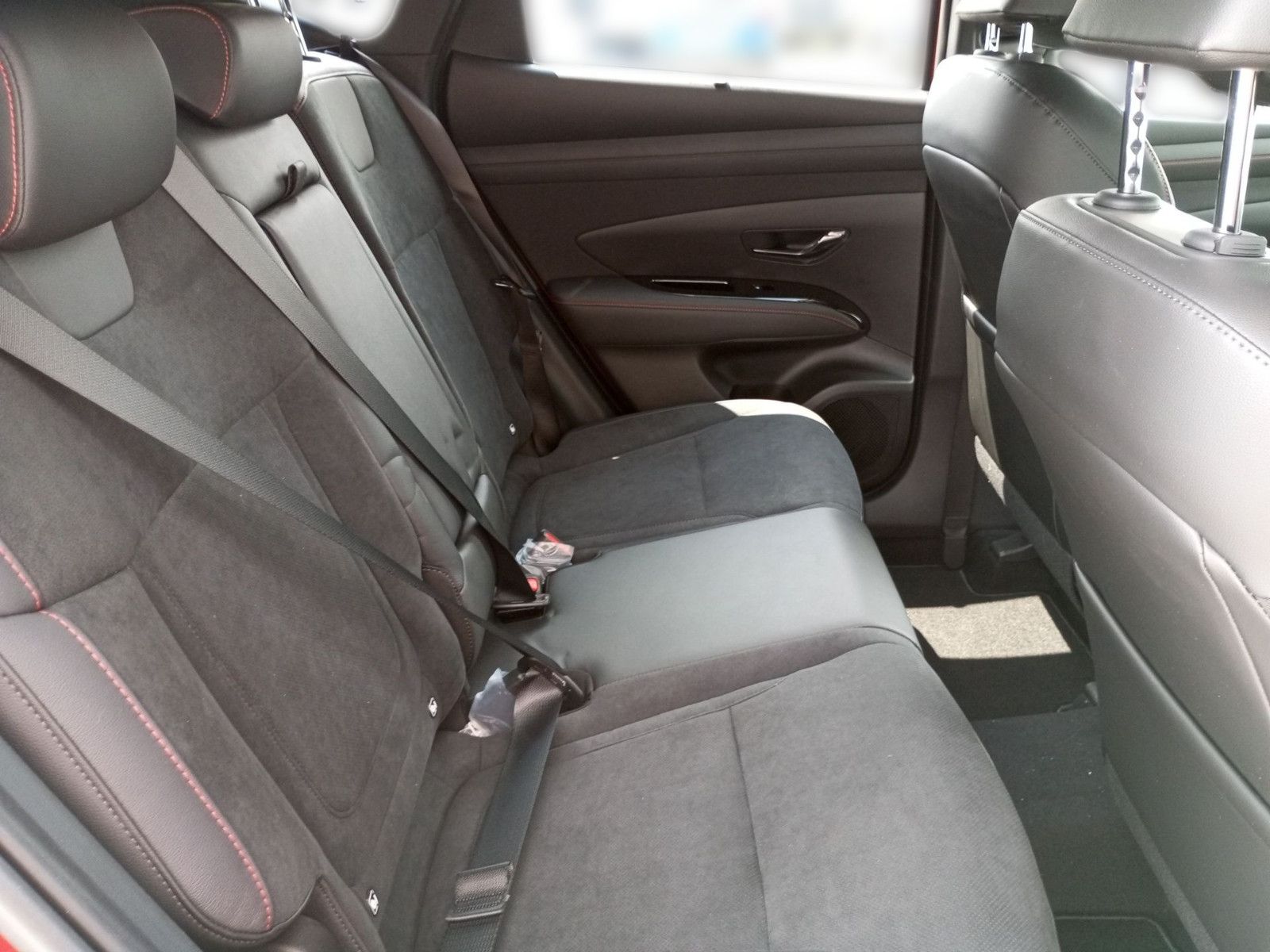 Fahrzeugabbildung Hyundai Tucson 160 PS N Line DCT 2WD Dachlackierung