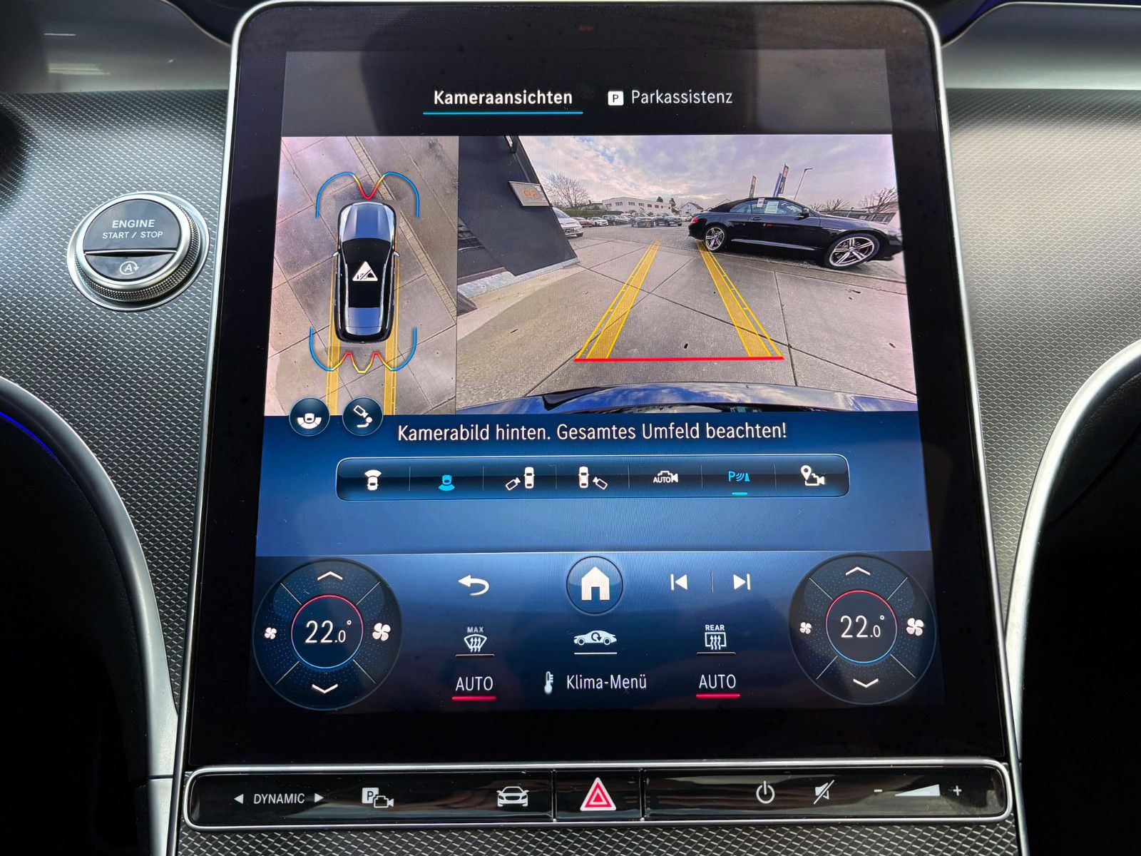 Fahrzeugabbildung Mercedes-Benz C220d T-Modell AMG-Line 360° ACC PANO HUD LED BT