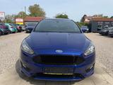 Ford Focus Turnier ST-Line  Sportsitze Sport Lenkrad - gebrauchte Ford Focus aus dem Jahr 2017