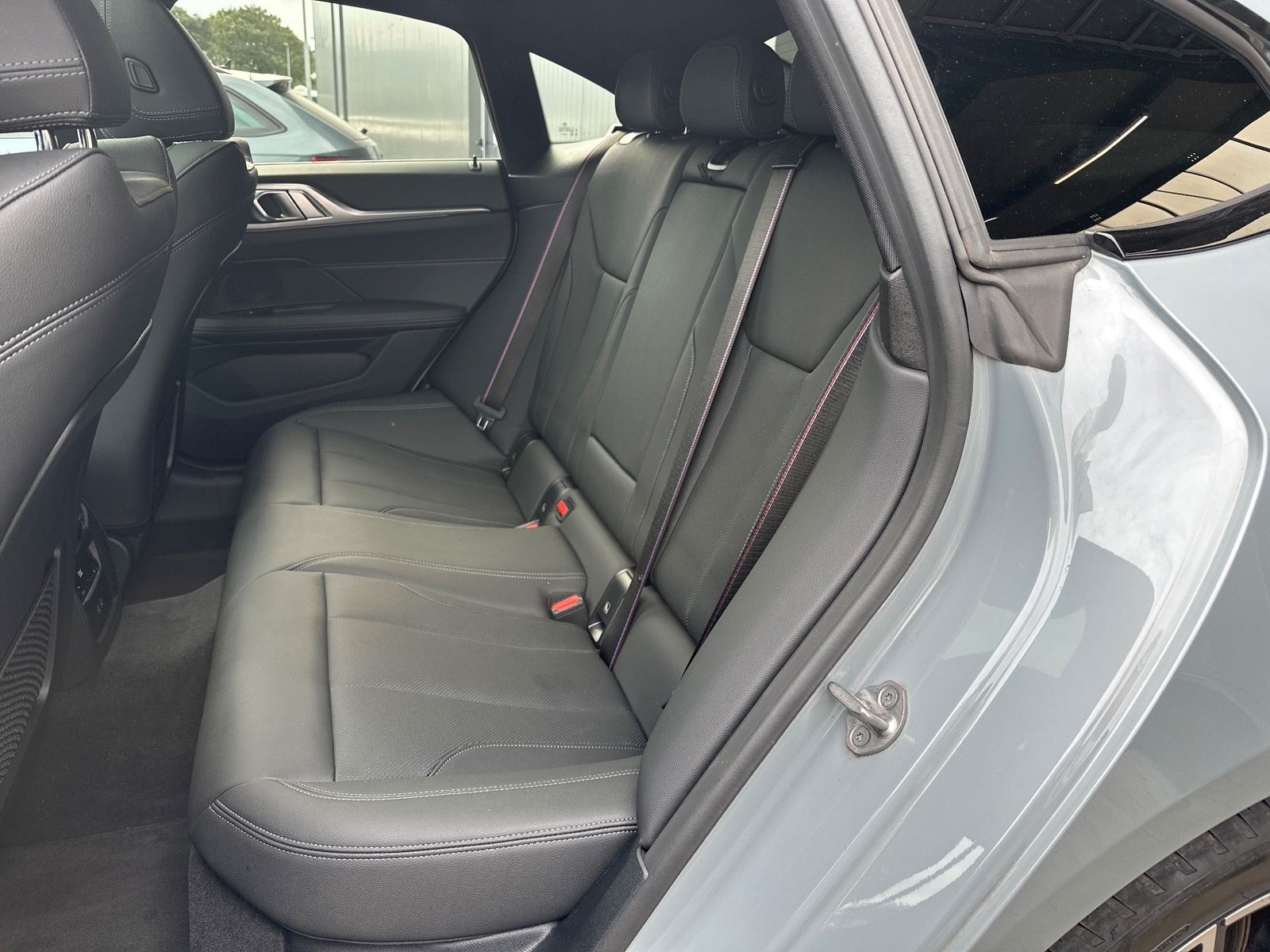 Fahrzeugabbildung BMW 430 Gran Coupé M-Sport Pro NAV+LED+PANO+ACC