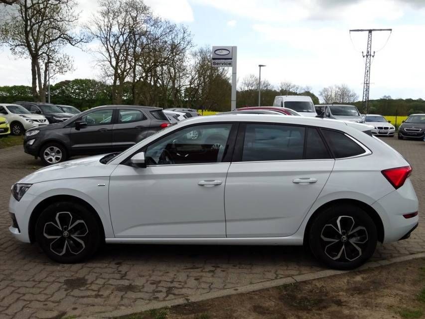 Fahrzeugabbildung SKODA Scala 1,6 TDI Drive 125 Navi RFK AHK