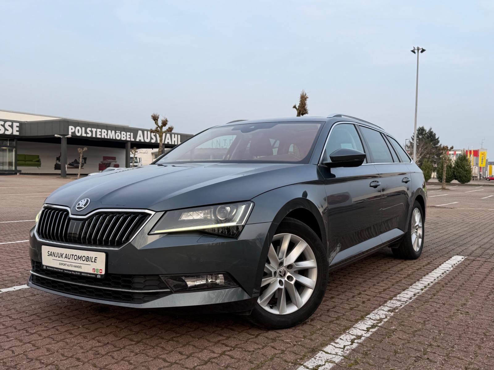 Skoda Superb Style,XENON,PANO,1-HAND,ZAHNRIEMEN NEU