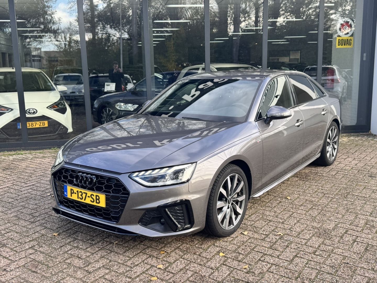 Audi A4 Limousine 40 TFSI 150kw S-Edition*ACC*LED*B&O imagem 2