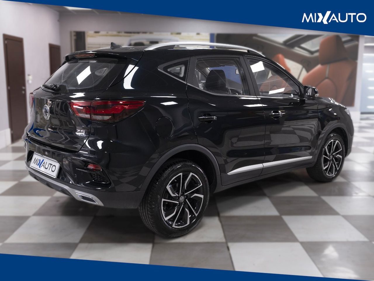 MG ZS