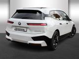 BMW iX xDrive40 Sport Laser ACC H/K AHK 360° Sitzbel - gebrauchte BMW iX aus dem Jahr 2024