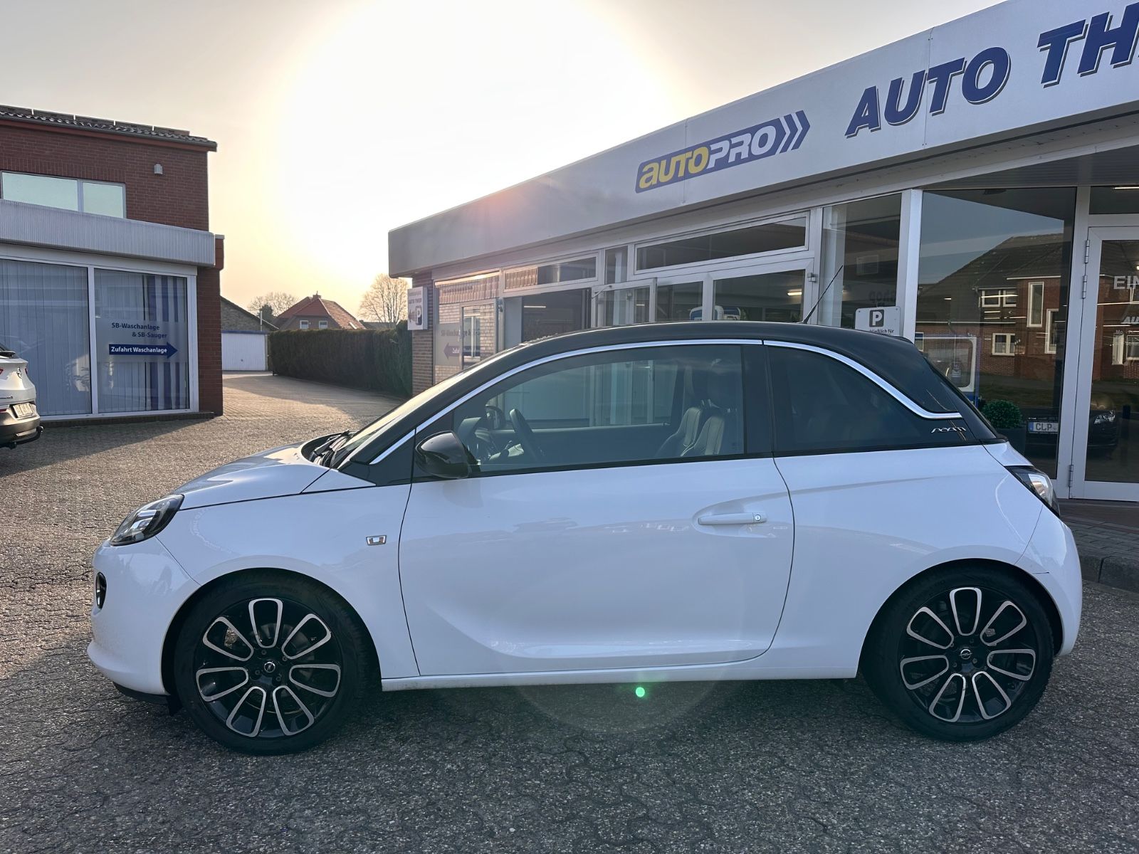 Fahrzeugabbildung Opel Adam Jam 1.4 GJR/GRA/PDC/BT/Sitzhzg/Lenkradhzg