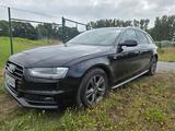 Audi A4 2.0 TDI 100kW ultra Attraction Avant Attr... - Audi: A10