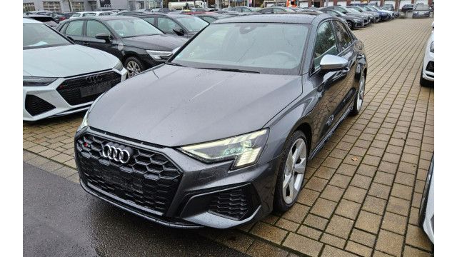 Audi S3 Limousine 2.0 TFSI quattro Navi Pano Matrix S