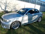 BMW Coupe 123 d - BMW 1er Reihe mit Diesel-Antrieb: Sportwagen, Automatik