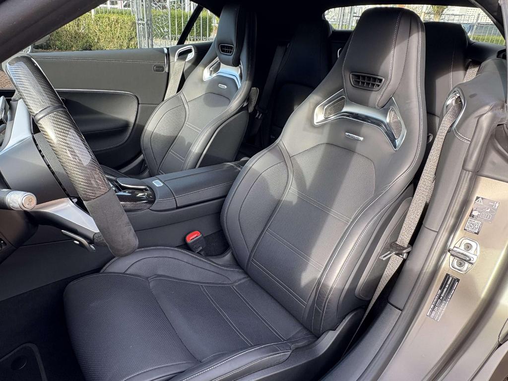 Mercedes-Benz SL 63 AMG