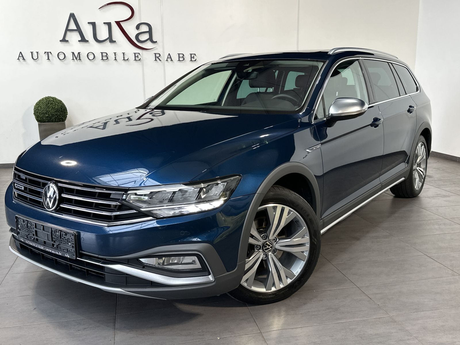 Fahrzeugabbildung Volkswagen Passat Alltrack 4M NAV+LED+AHK+DIGDISPLAY+360°