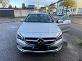 Mercedes-Benz CLA 180 Urban Urban