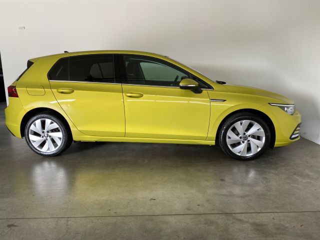 Golf VIII Style 1.5 TSI PANO+NAVI+KAMERA+SHZ