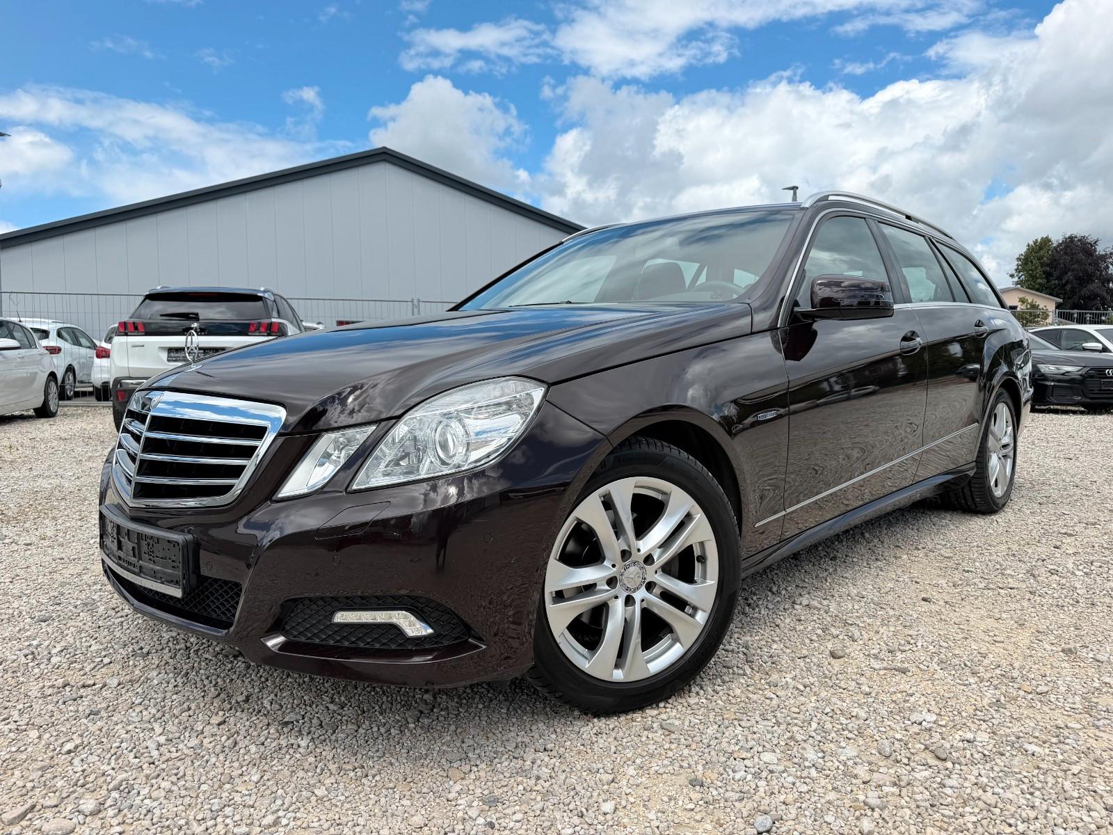 Mercedes-Benz E 220 CDI AVANTGARDE | MB SERVICE | TÜV NEU
