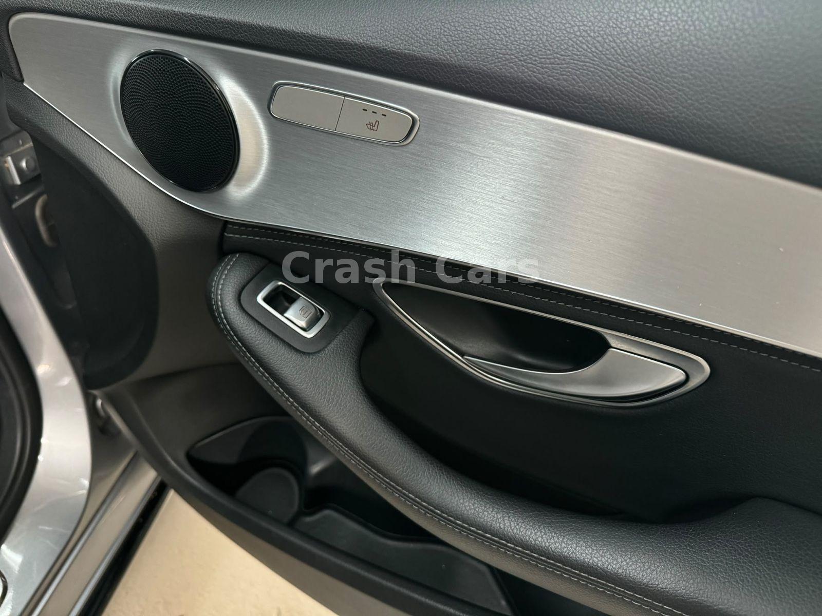 Mercedes-Benz C220 2015 — photo 11
