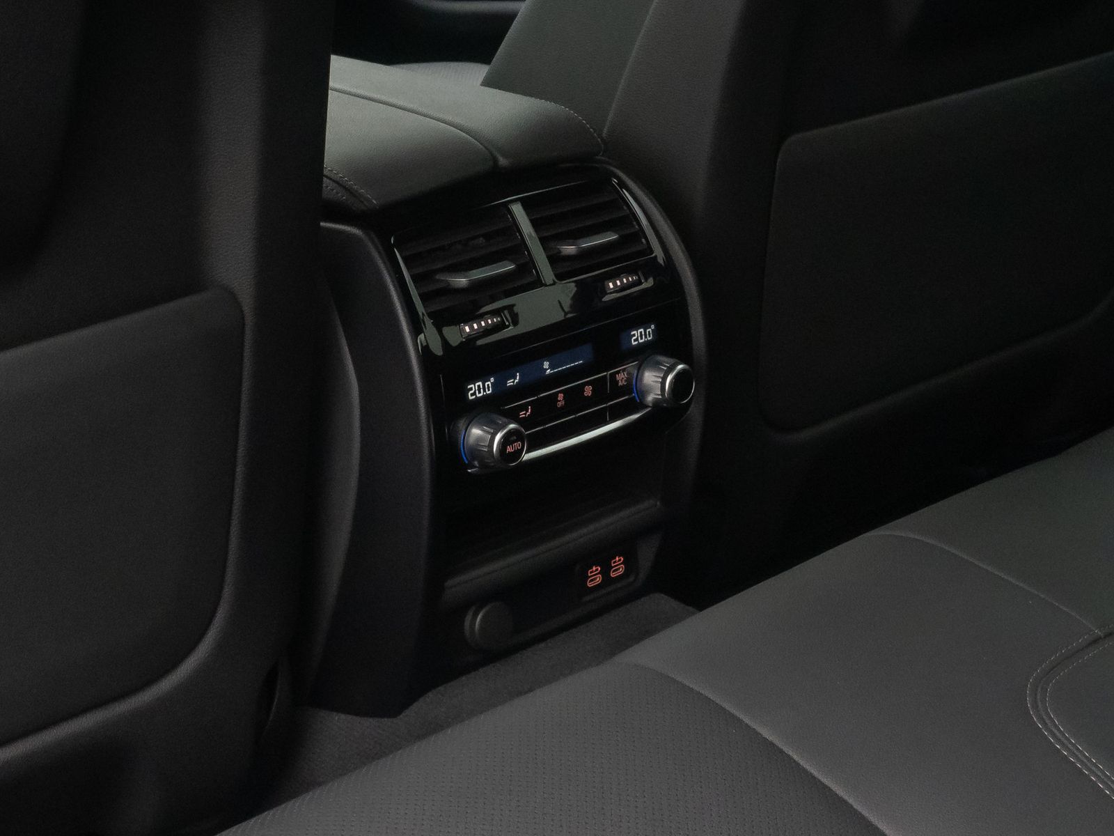 Fahrzeugabbildung BMW 530d xD M Sport Kamera DAB 4xKlima ACC Alarm 19"