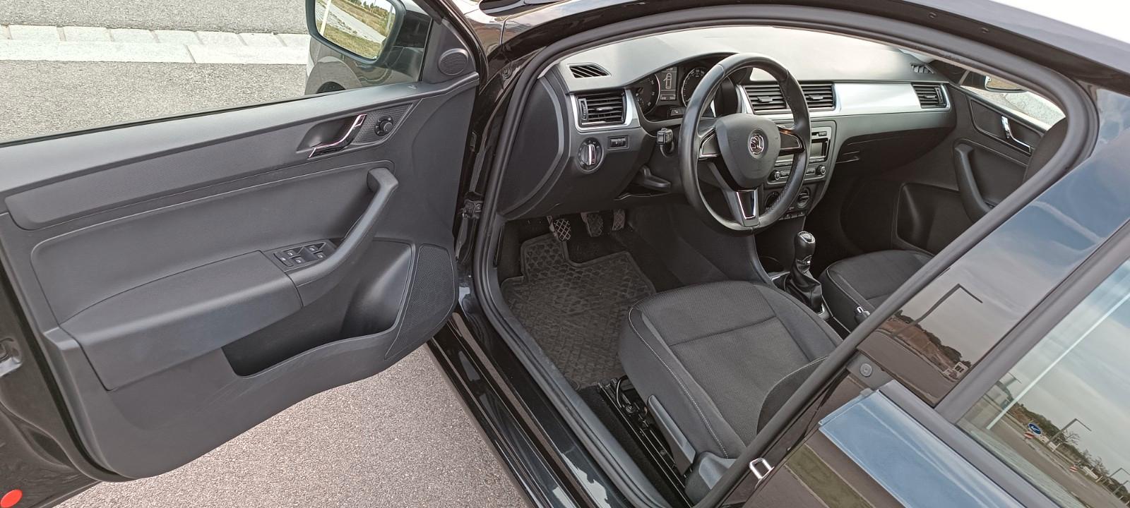 Skoda Rapid 2013 — photo 10