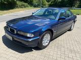 BMW 735i E38 V8 in Biarritzblau  - BMW 735: E38 735i