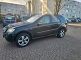 Mercedes-Benz Mercedes Benz ml 320 - Mercedes-Benz ML 320 in Solingen