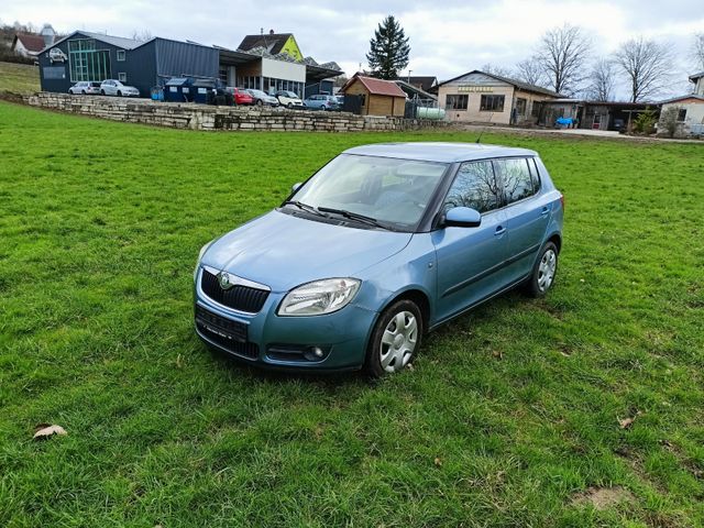 Skoda Fabia 1.4l TDI DPF Klima AHK Tempomat Scheckheft