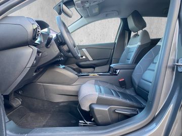 Citroën C4 Shine PT 130 Navi+SHZ+HUD+RFK+Carplay+LED+LM