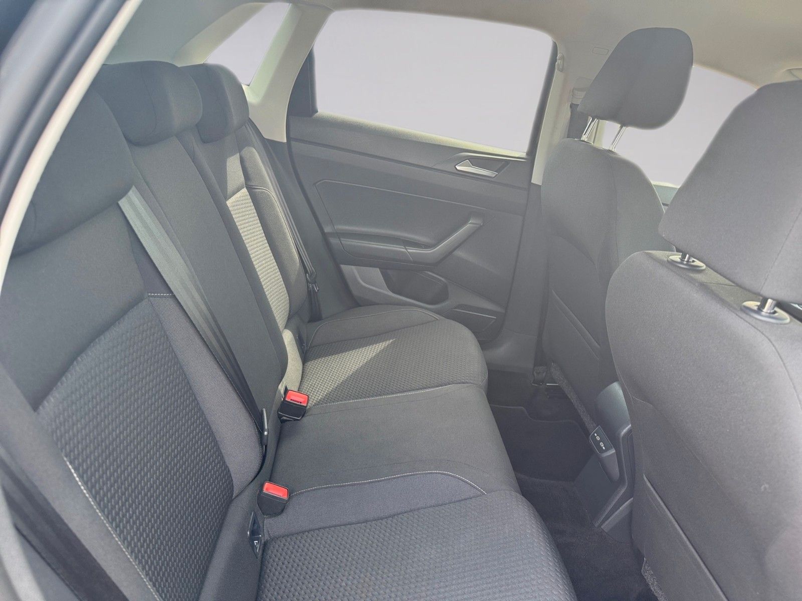 Fahrzeugabbildung Volkswagen Polo VI Comfortline 1.0TSI