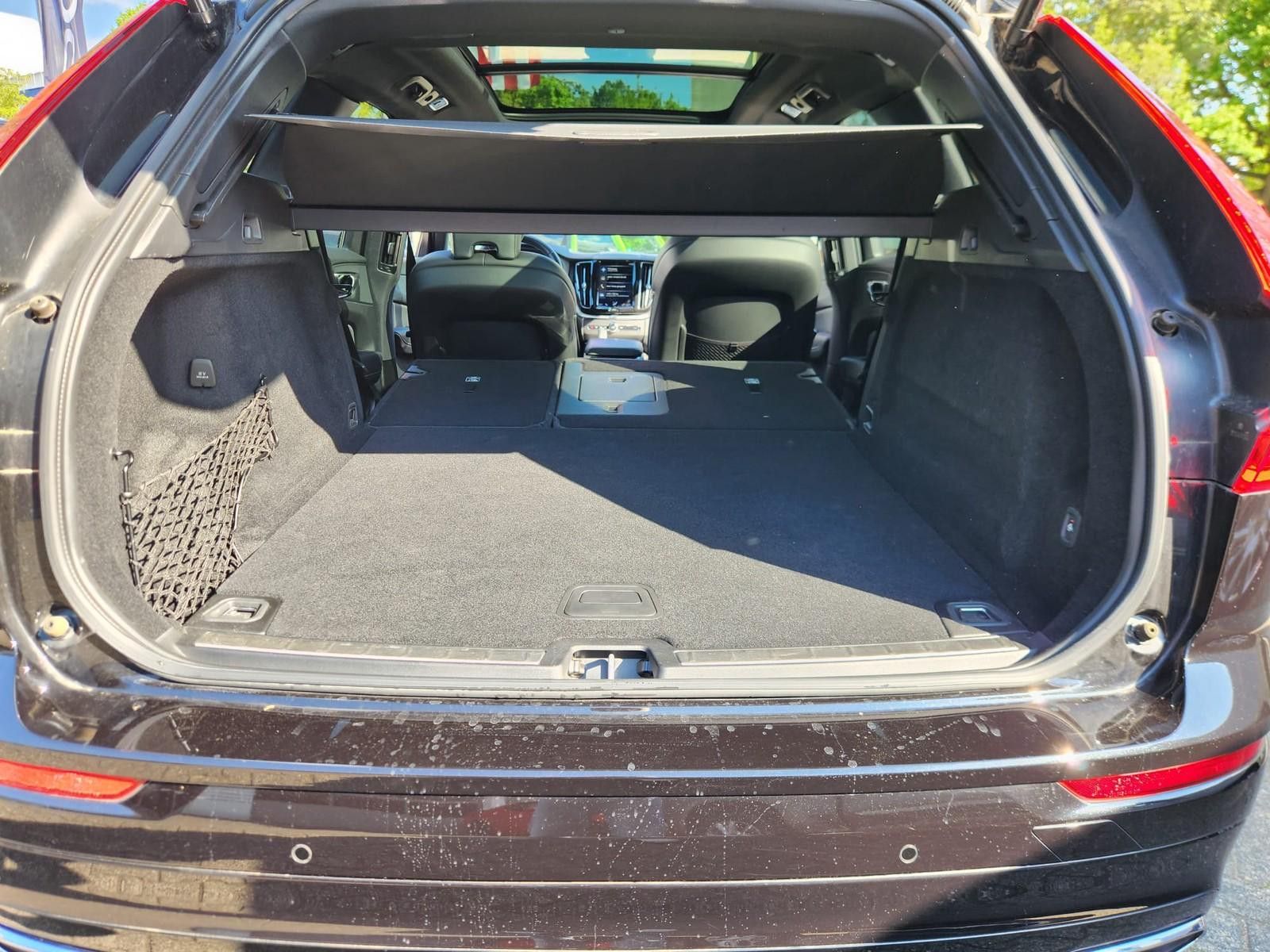 Volvo XC60 R Design AWD Vollausstattung foto 14
