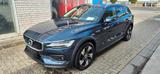 Volvo V60 Cross Country Pro AWD/Kam360/AHK/HarmKard/ - Volvo V60 in Mainz