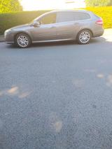 Renault Laguna III Grandtour Initiale ,TÜV neu - mit Benzin-Antrieb: Beige, Vollleder, Scheckheftgepflegt, Kombi