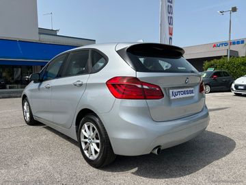 BMW 218 Active Tourer - 2