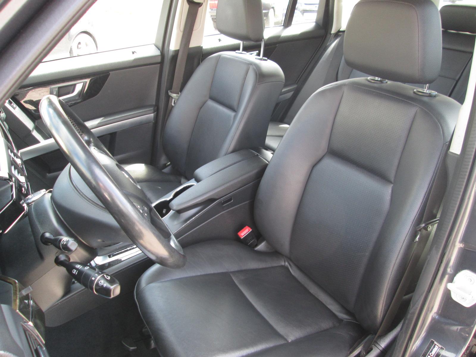 Mercedes-Benz GLK220 2012 — photo 10