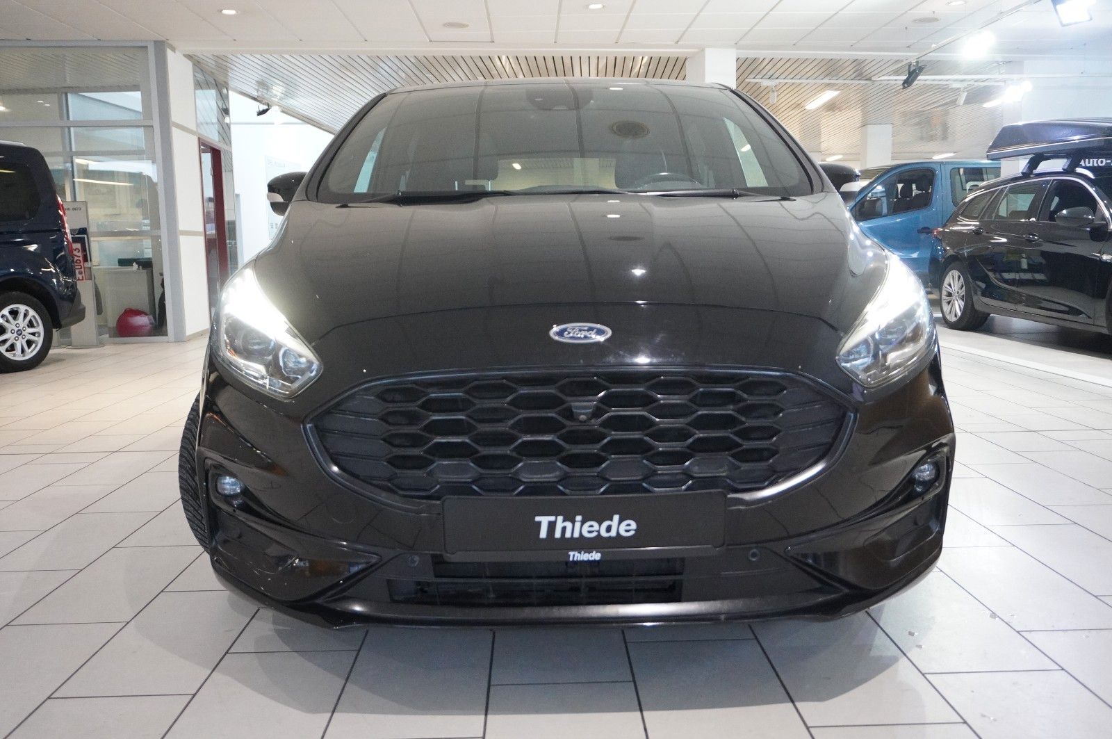 Fahrzeugabbildung Ford S-Max 2.0D ST LINE 7-SITZE NAVI/LED/KAMERA/AHK