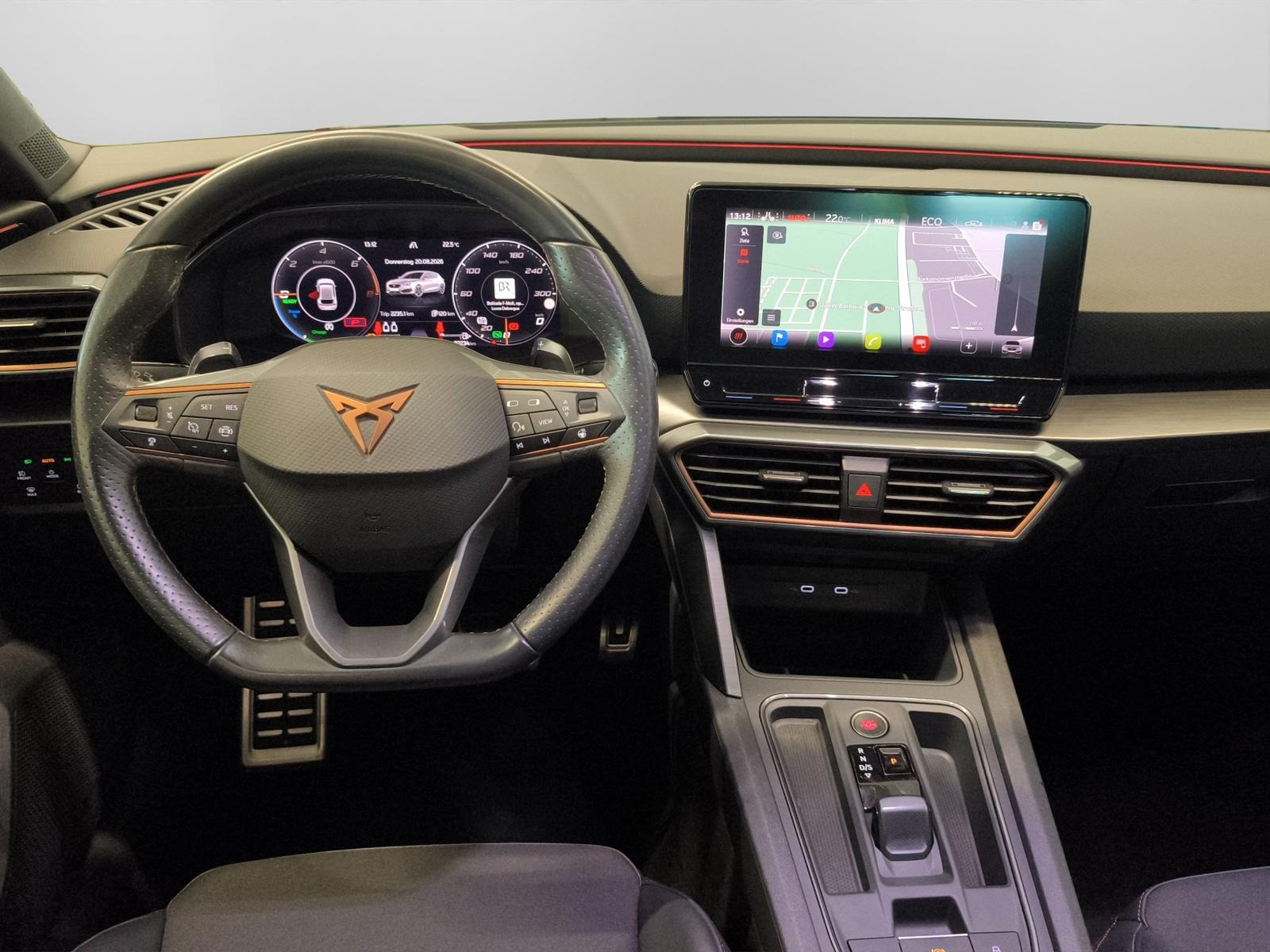 Cupra Leon 1.4 e-Hybrid DSG VZ LED+NAVI+19+EL.SITZ+KAM