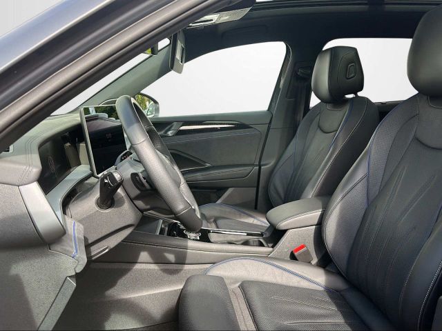 Tayron R-Line 1.5 l eHybrid OPF 130 kW (177 PS)