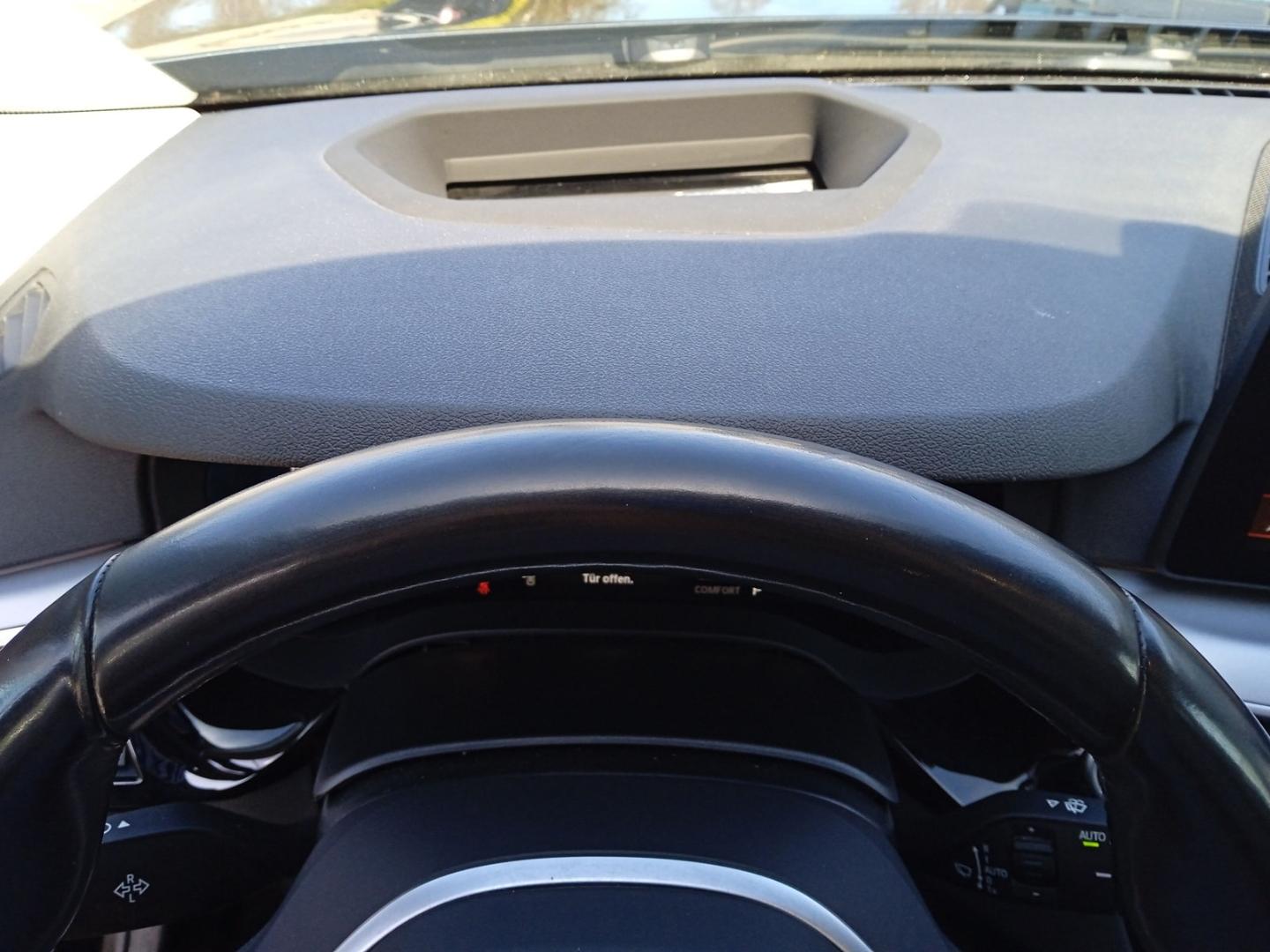 BMW 530 d xDrive Tour+HUD+KAMERA+ACC+AHK+LENKRADHZG+