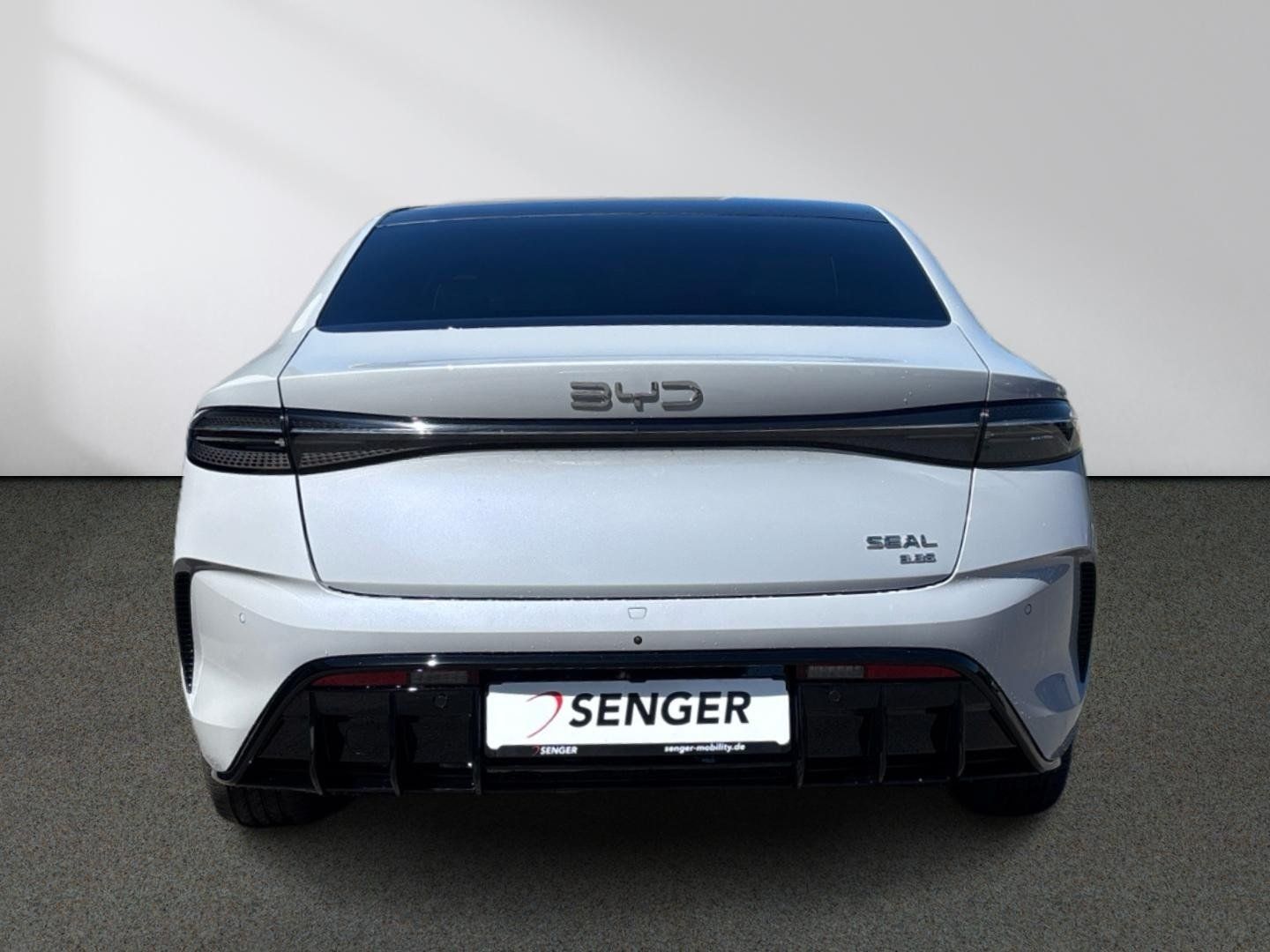 BYD SEAL