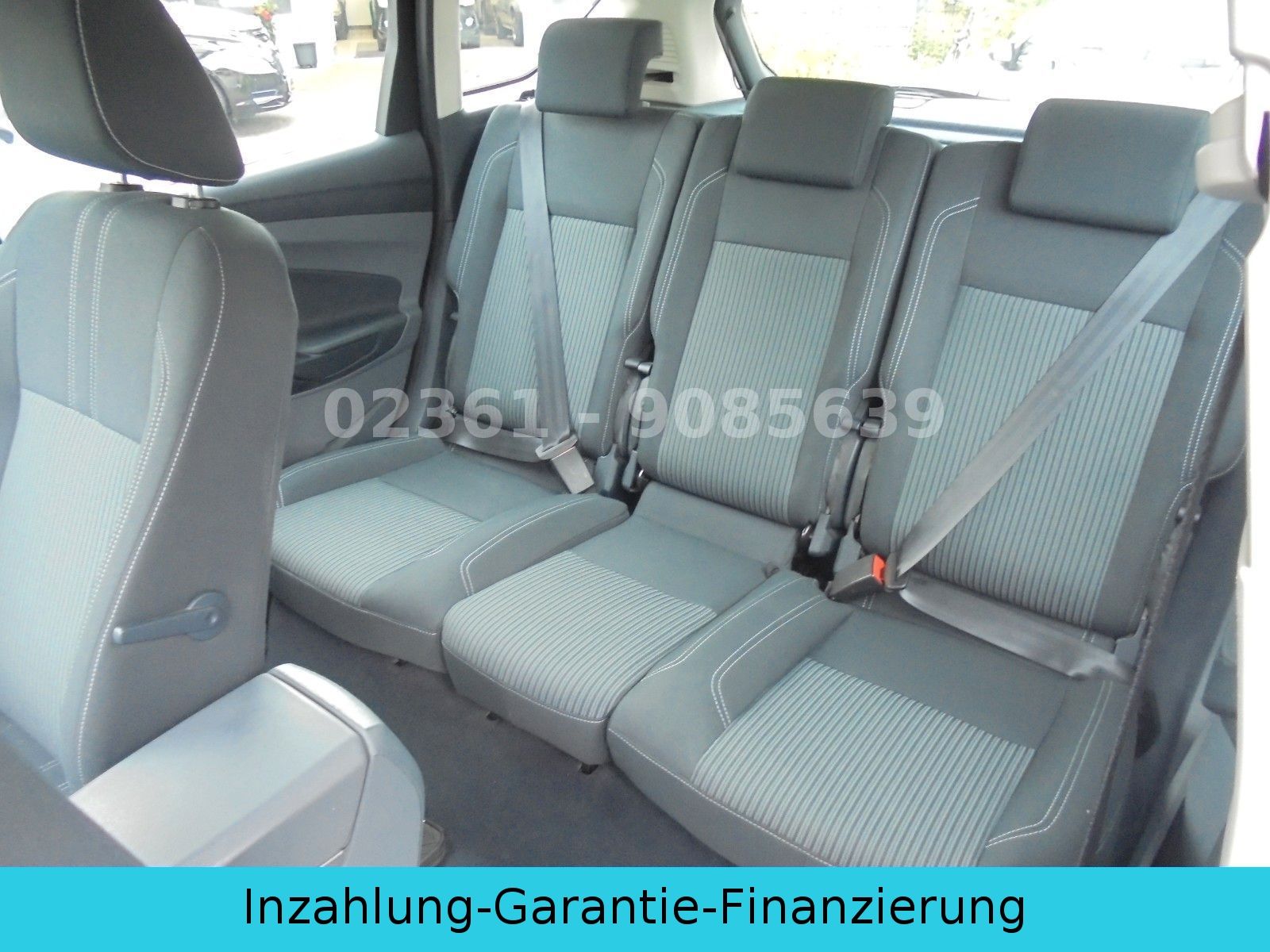 Fahrzeugabbildung Ford C-MAX Titanium/Klima/Navi/Pdc+Kamera/Steuerkette