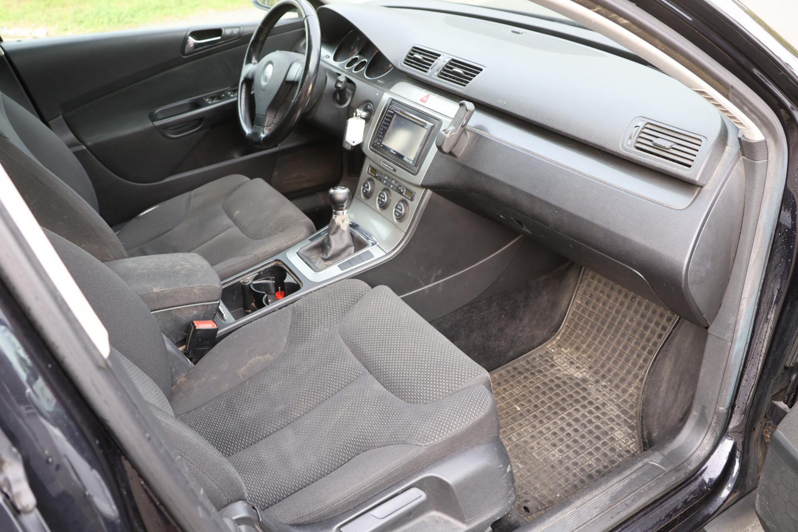 Volkswagen Passat 2006 — photo 8