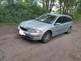 Renault Laguna Privilege 1.8 16V Grandtour Expression - Renault Laguna aus 2001: Kombi