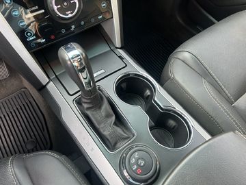 Ford Explorer - 8