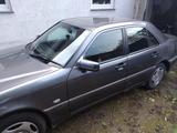 Mercedes-Benz Mercedes Benz C 180 Klima Schiebedach weni... - gebrauchte Mercedes-Benz C 180 aus dem Jahr 1998
