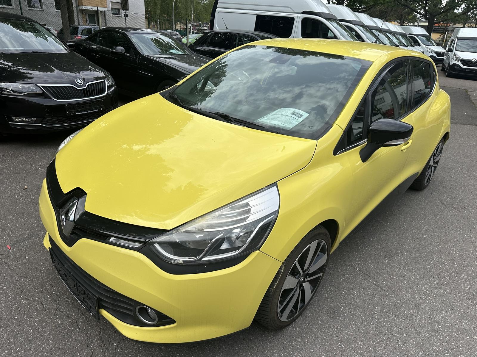 Renault Clio IV *NAVI**KEYLESS-GO**SOUNDSYSTEM**17 ZOLL*