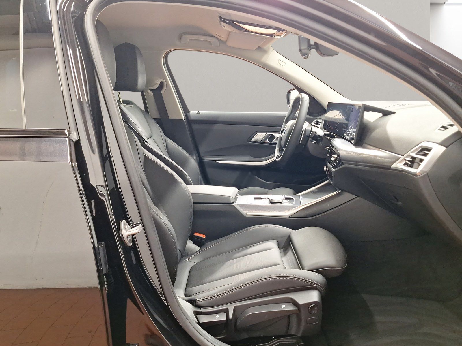 BMW 318i Touring LiveCockpitProf Kamera Driv.Assist foto 5