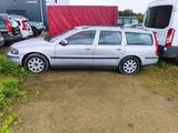 Volvo V70 2 Projektaufgabe TÜV Auto Schlacht - gebrauchte Volvo V70 aus dem Jahr 2000