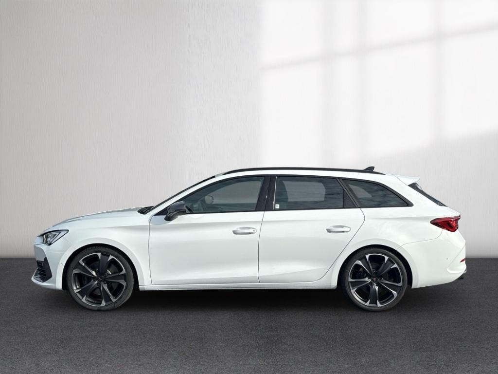 Cupra Leon VZ DCC 4DRIVE ACC LED RKam ParkLenk Nav SHZ
