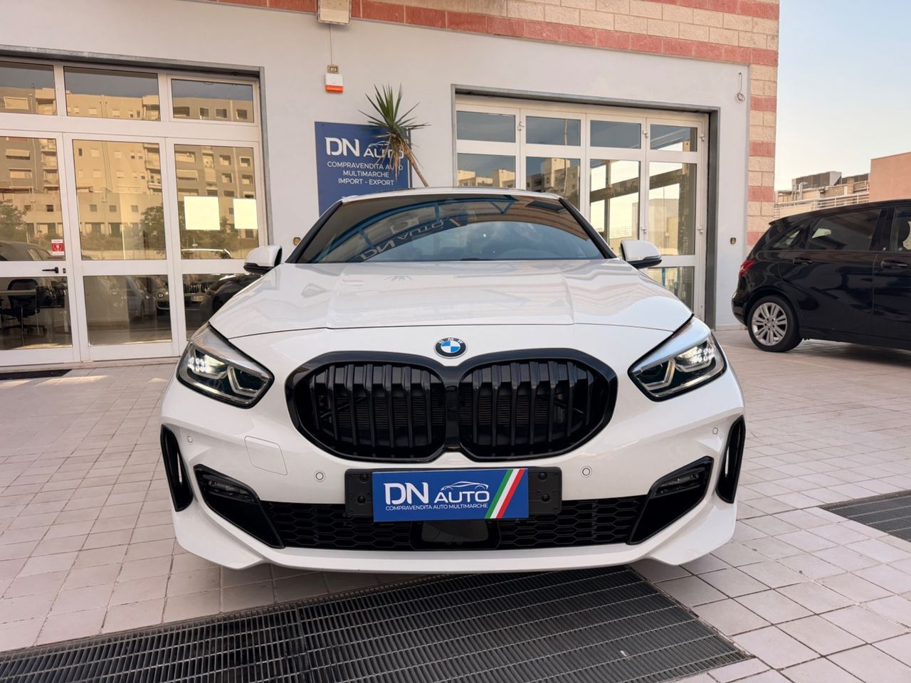 BMW Bmw 118 118d 5p. Msport imagem 2
