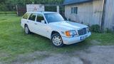 Mercedes-Benz E 300 4Matic 108kW DIESEL  Autom. - Mercedes-Benz E 300 aus 1995 mit Diesel-Antrieb