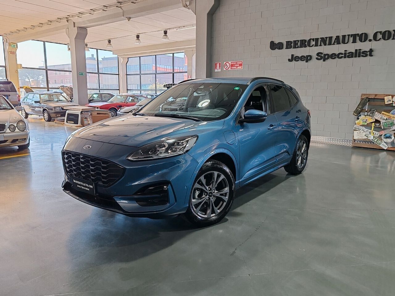 Ford Kuga 2.5 Full Hybrid 190 CV CVT 2WD ST-Line