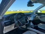 Audi E-tron 50 quattro+ MATRIX+4ZONE KLIMA+ACC+AHK - Audi e-tron: Von Privat