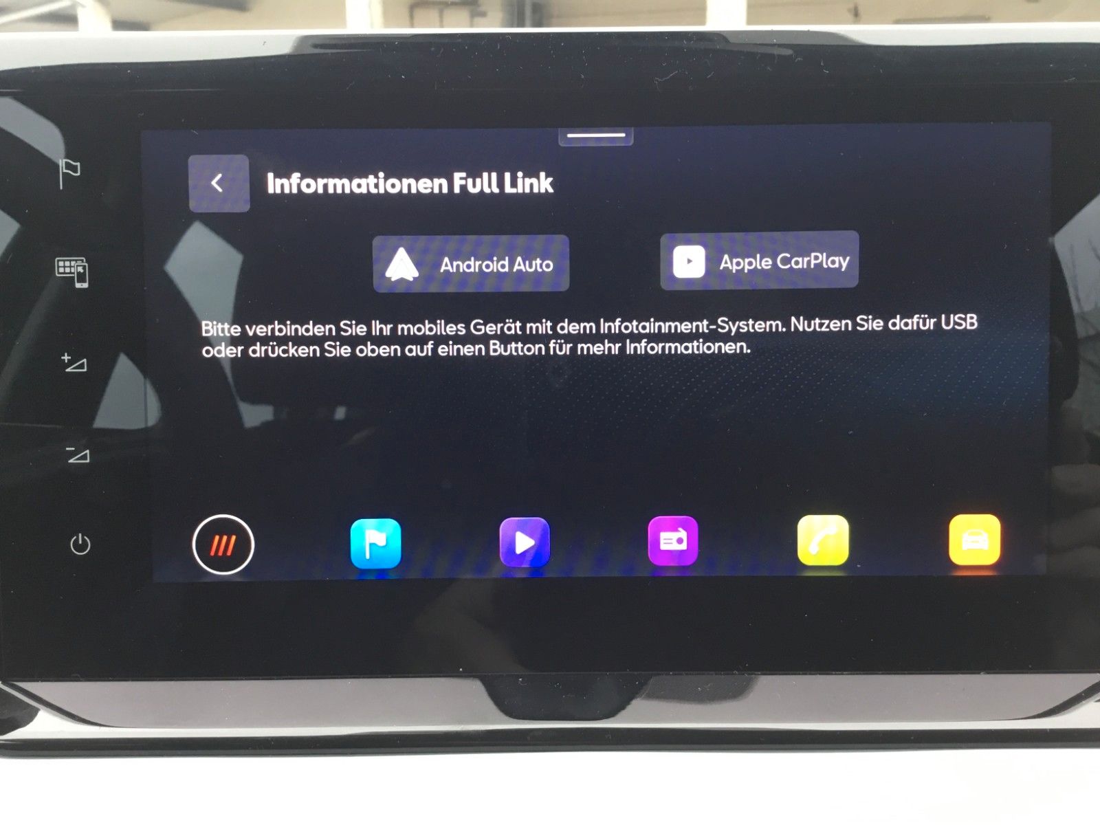 Fahrzeugabbildung SEAT Arona Style 1.0 TSI DSG+AHK+LED+Navi+Kamera